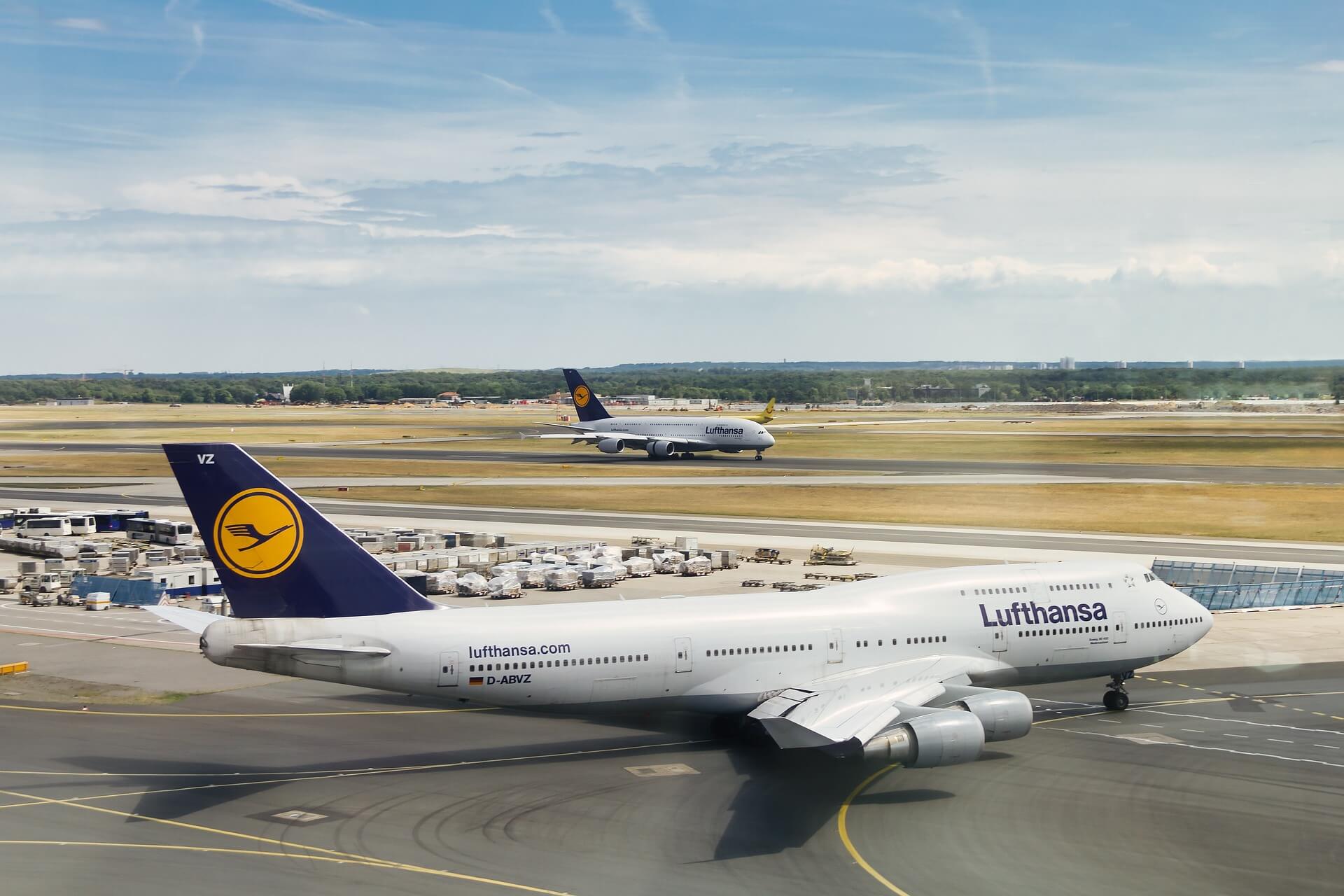Blogartikelbild Turbulenzen bei Lufthansa: Schuldenberg und unzufriedene Kunden